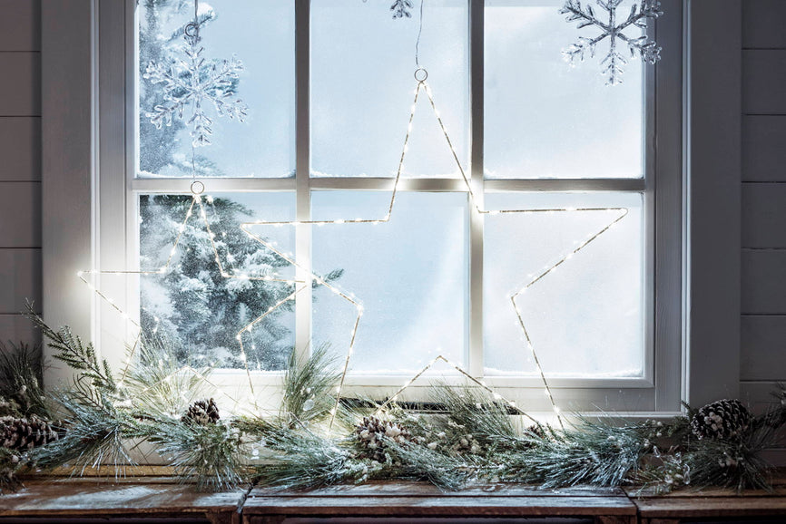 Astuces pour une Décoration de Fenêtre Festive