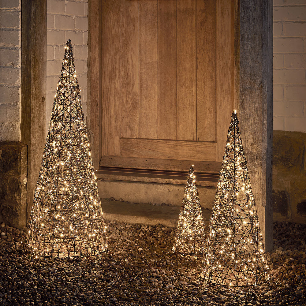 3 Cônes Lumineux en Rotin Studley