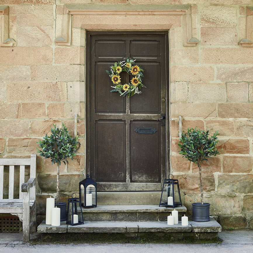 Décoration printanière pour la porte d’entrée