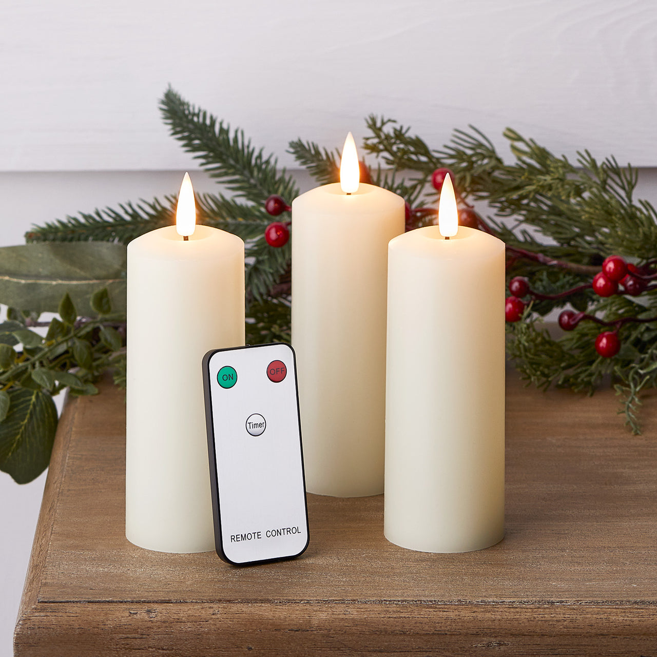 Lot de 3 Bougies Piliers Fines TruGlow® à LED avec Télécommande
