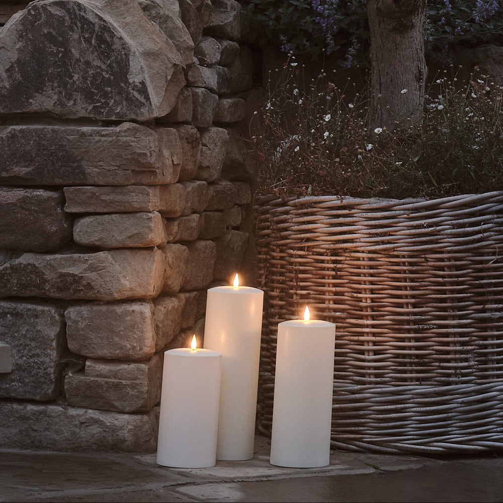 3 Grandes Bougies d'Extérieur à LED TruGlow®