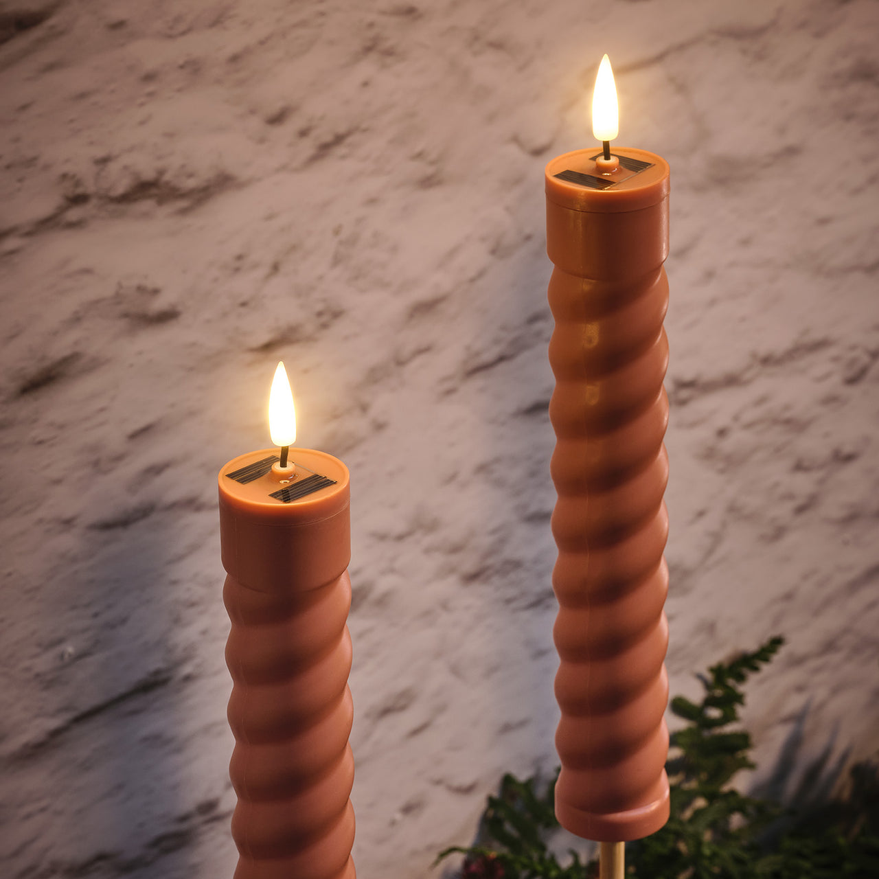 Lot de 4 Bougies Torches Solaires TruGlow® Couleur Terracotta
