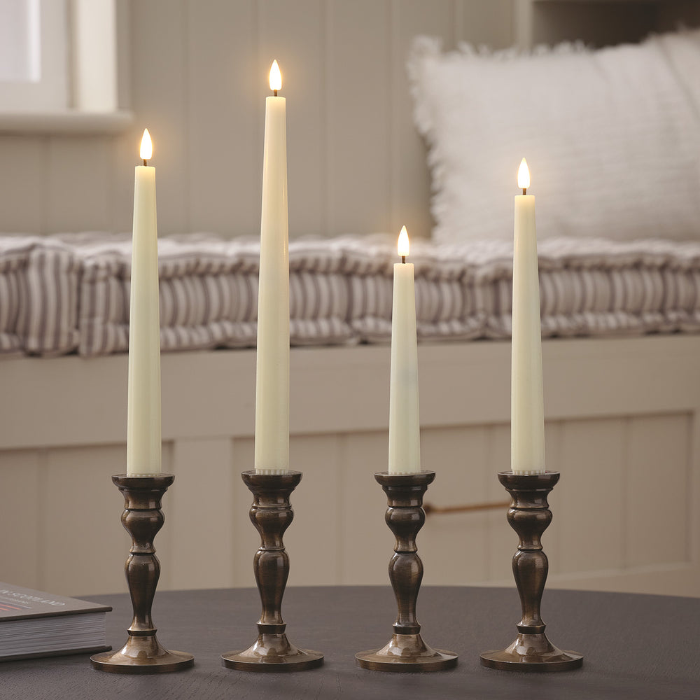 4 Chandelles LED TruGlow® Ivoires de Tailles Variées avec Télécommande