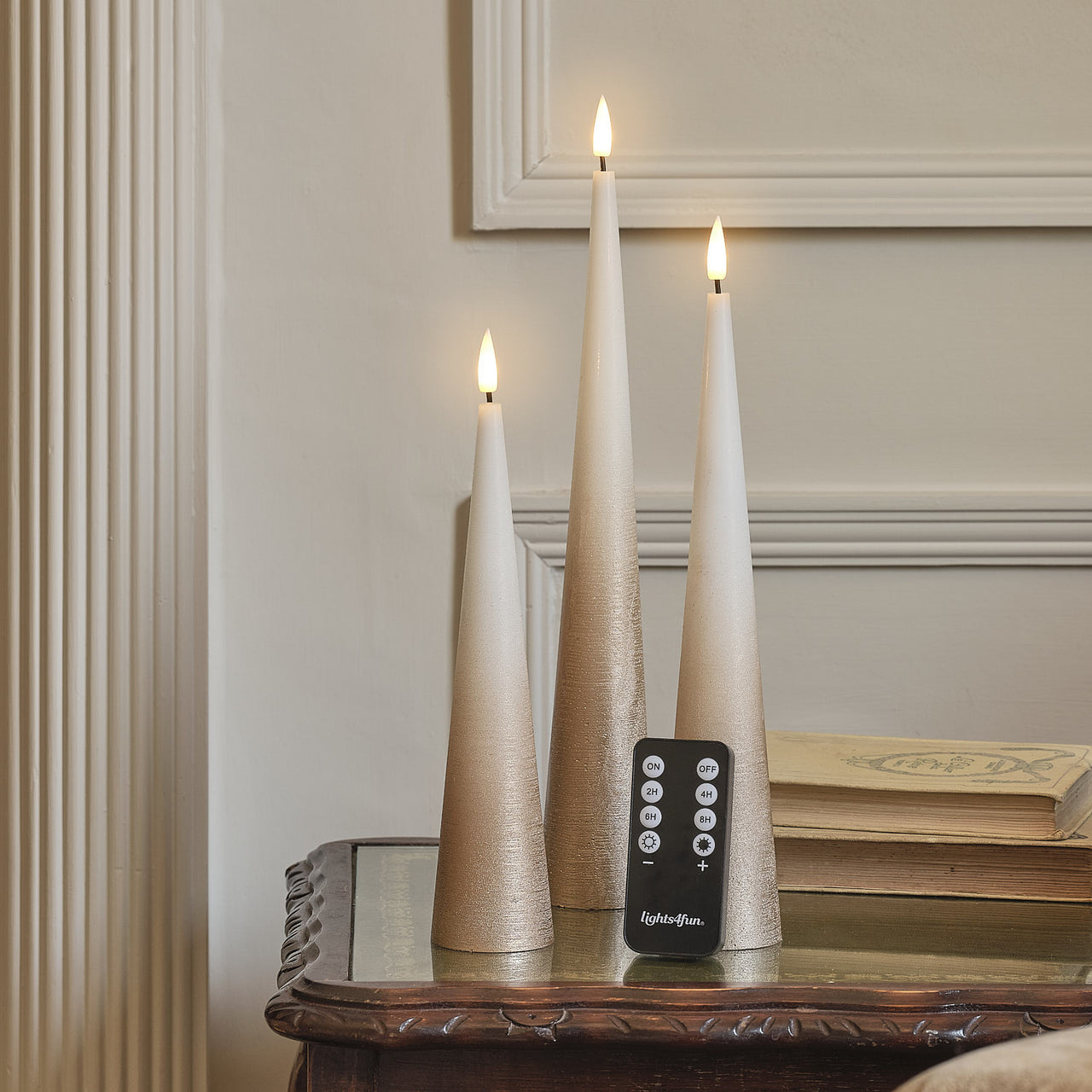 Lot de 3 Bougies LED Coniques Élancées TruGlow® Effet Dégradé Bronze avec Télécommande