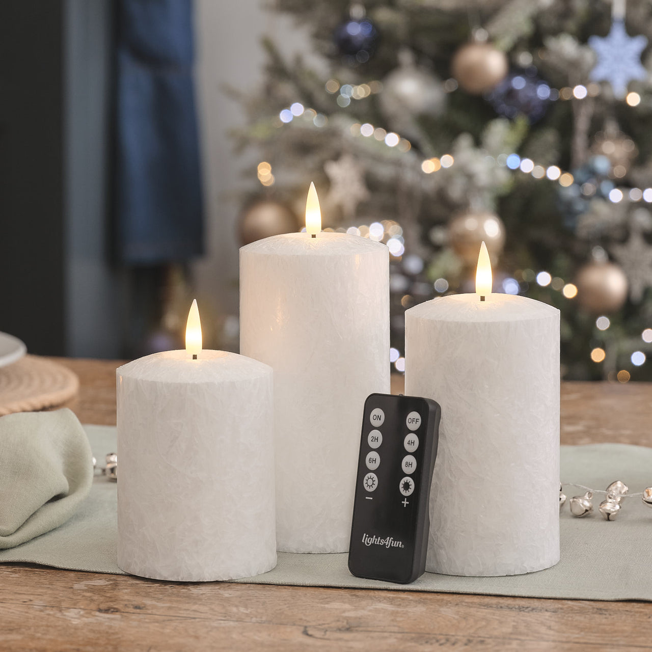 Lot de 3 Bougies Piliers TruGlow® Effet Givré à LED avec Télécommande
