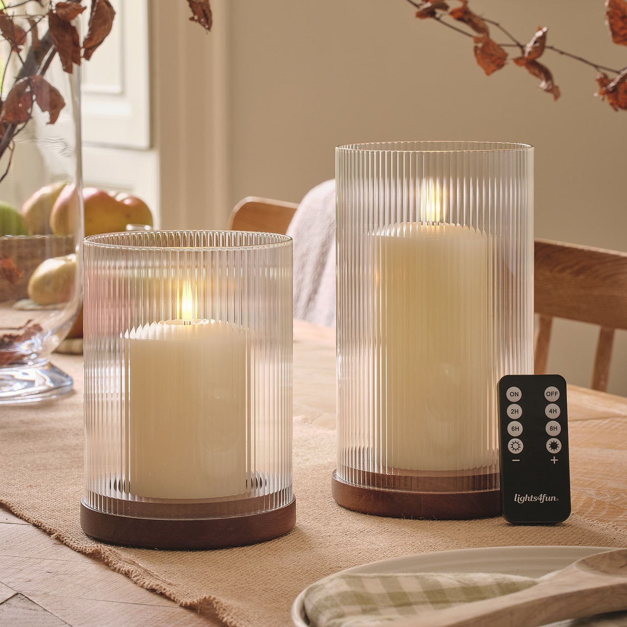 Lot de Photophores Hurricane en Verre Rainuré avec Bougies LED TruGlow® et Télécommandes