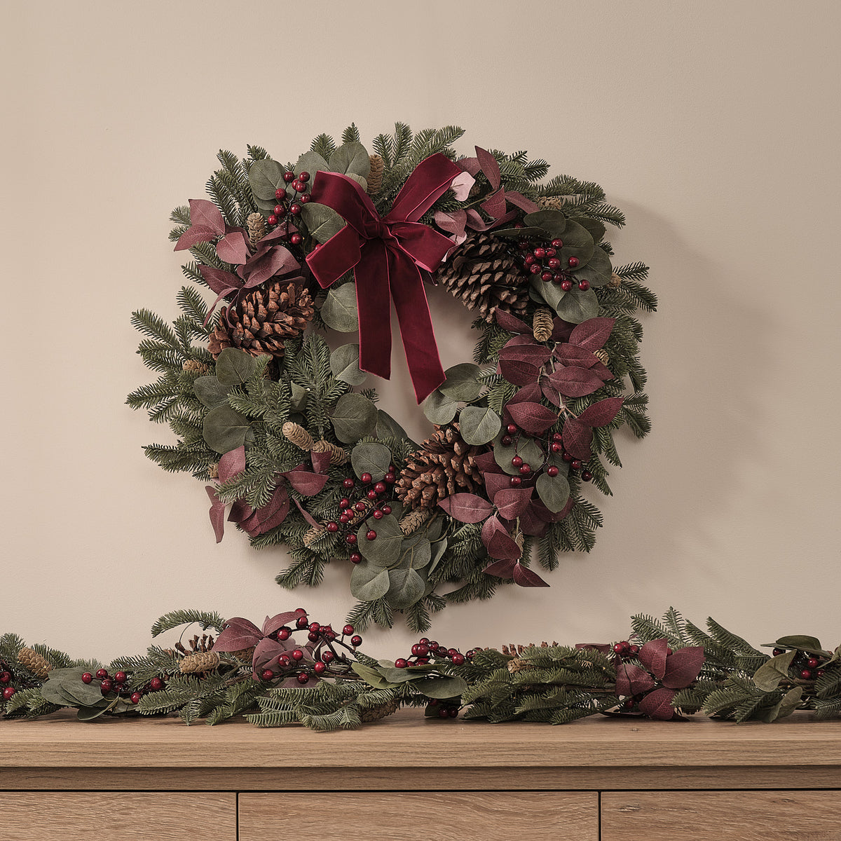 Lot de Couronne et Guirlande Esprit de Noël