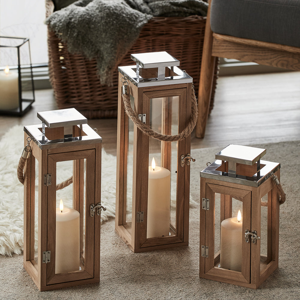 Lot de 3 Lanternes Salcombe en Bois avec Bougies TruGlow®