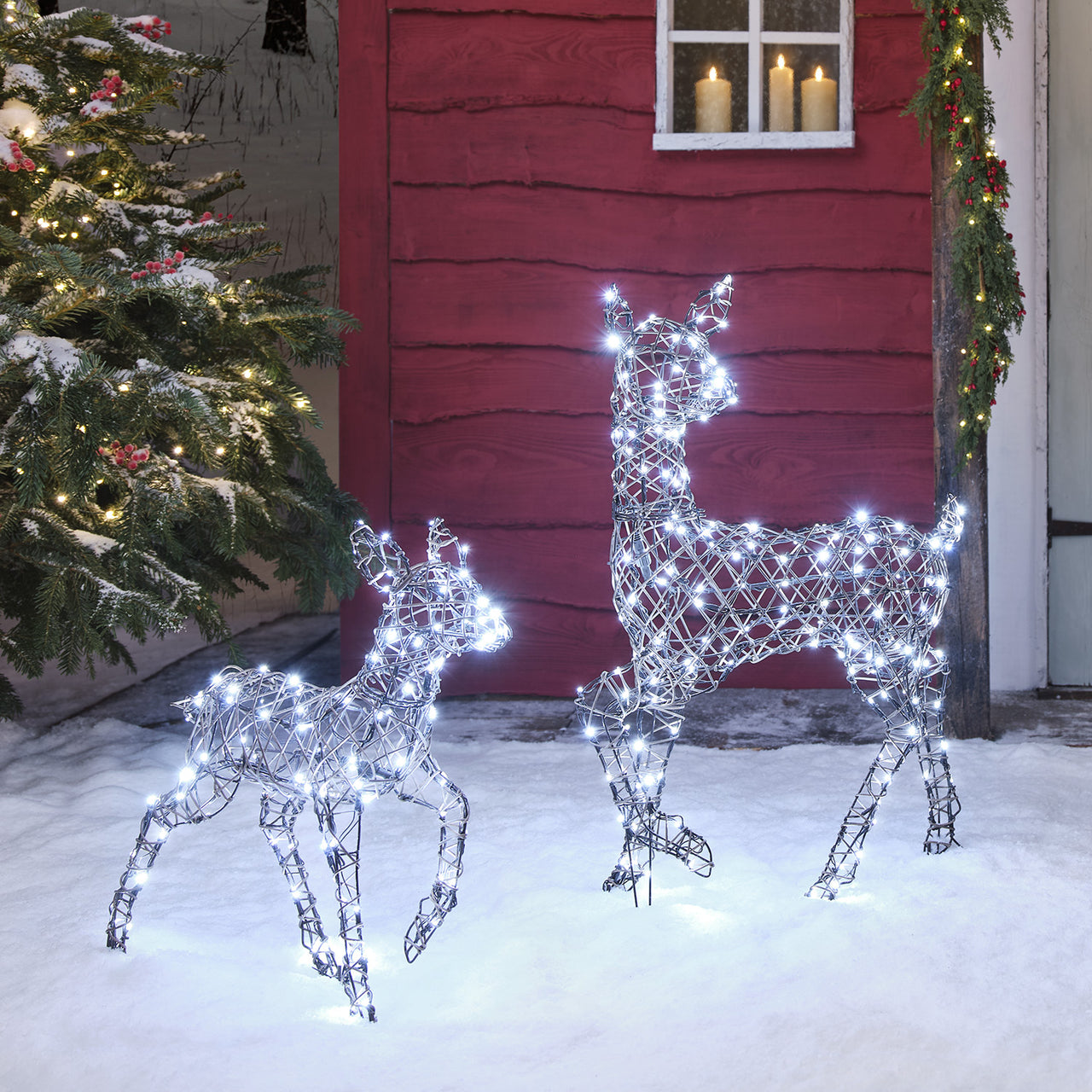 Biche et Faon Lumineux en Rotin Studley à LED Bicolore