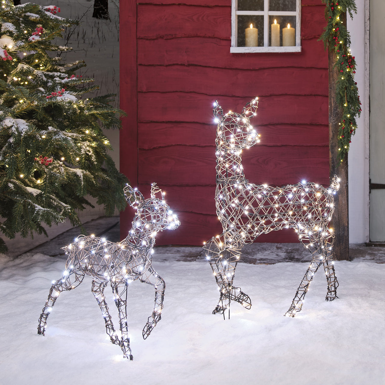 Biche et Faon Lumineux en Rotin Studley à LED Bicolore