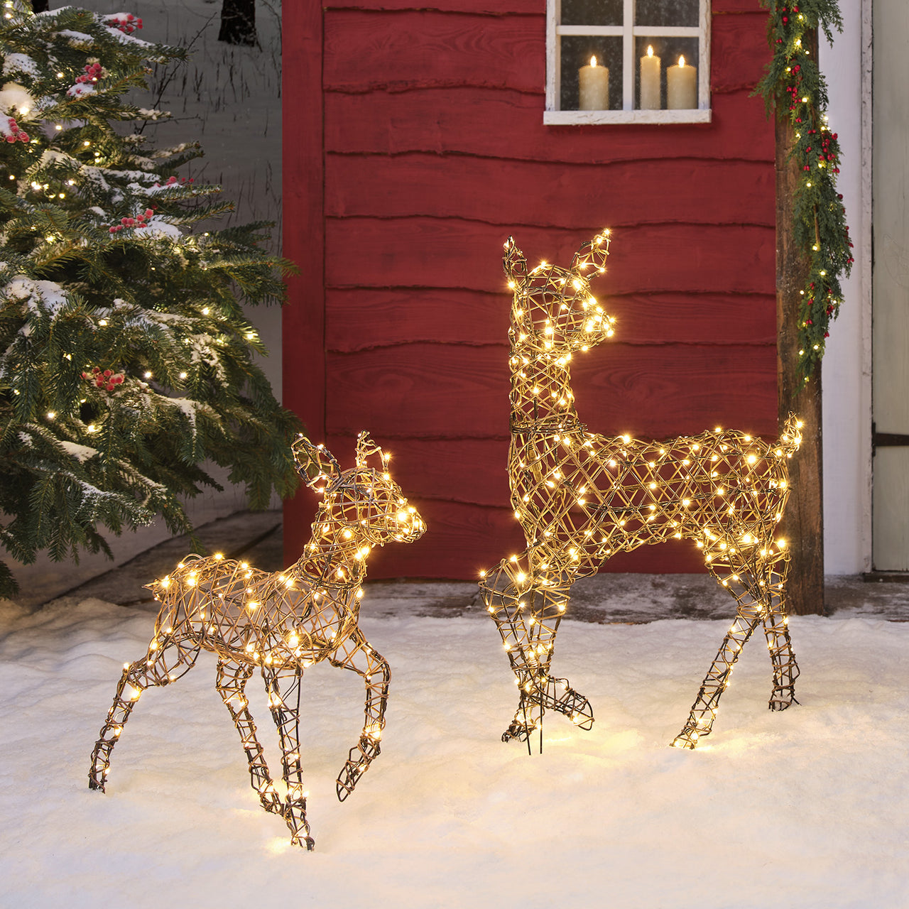Biche et Faon Lumineux en Rotin Studley à LED Bicolore