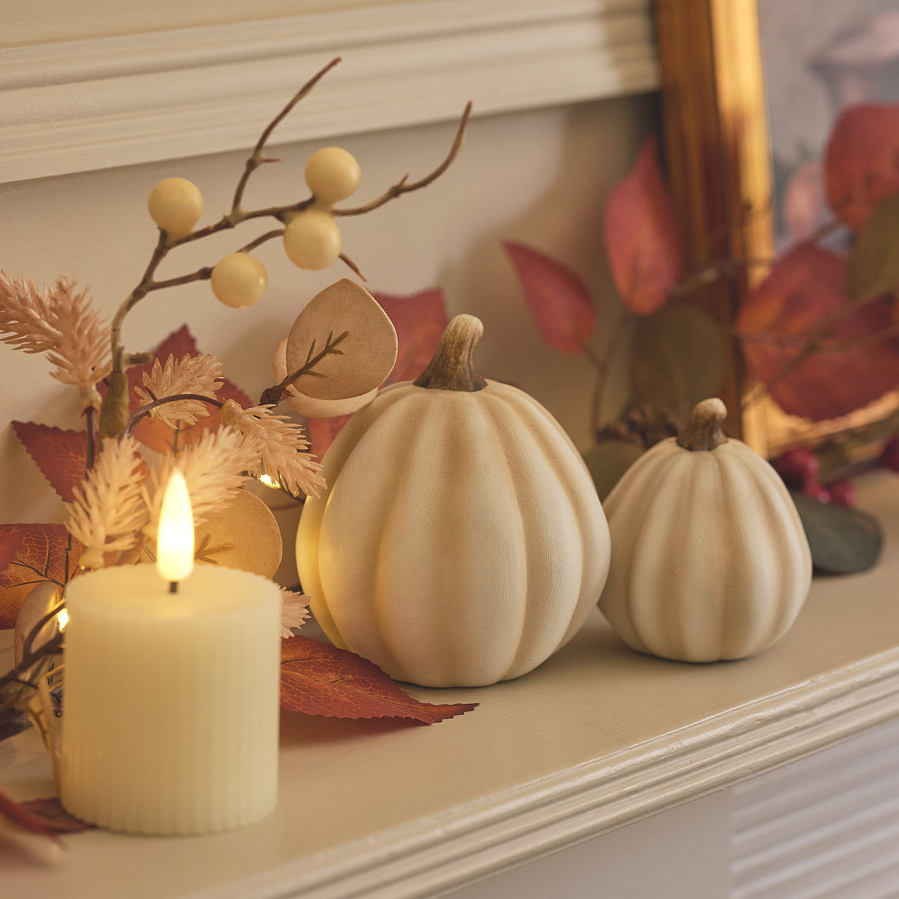Lot de 3 Décorations Citrouilles en Porcelaine Blanche