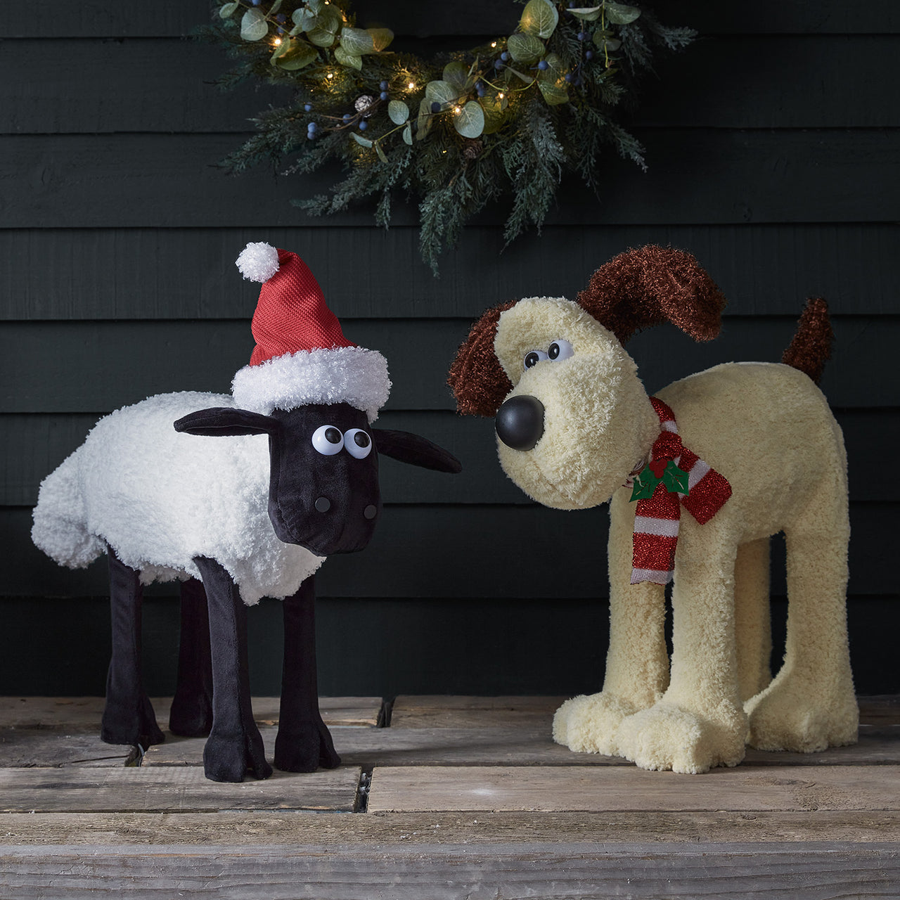 Shaun le Mouton™ et Gromit™ Figurines Lumineuses de Noël