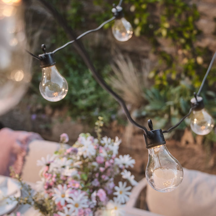 Guirlande Guinguette Core Connect 10 m 20 Ampoules Blanc Chaud Câble Noir Raccordable