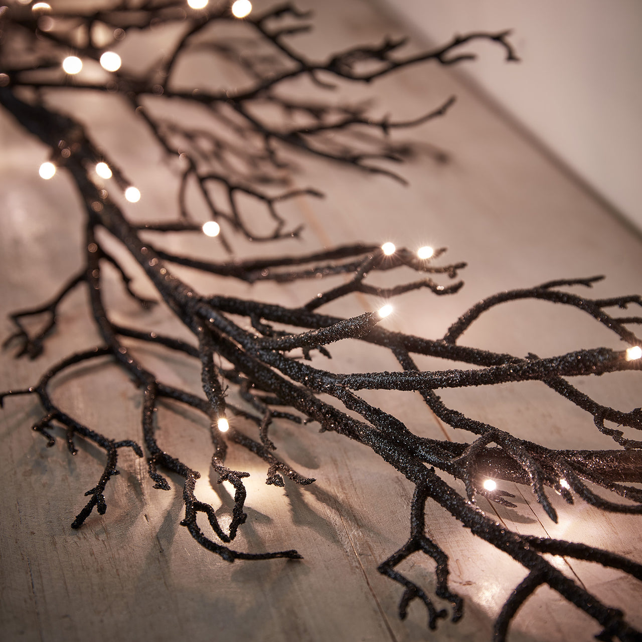 Guirlande de Branches Mortes Pré-éclairée de 1,5 m pour Halloween