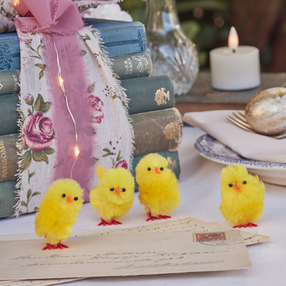 Lot de 4 Décorations de Pâques Poussins