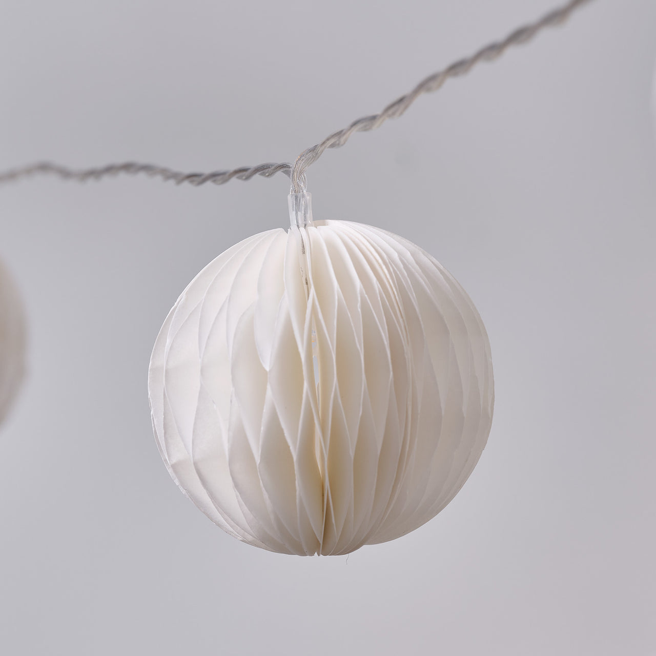 guirlande-lumineuse-a-10-boules-en-papier