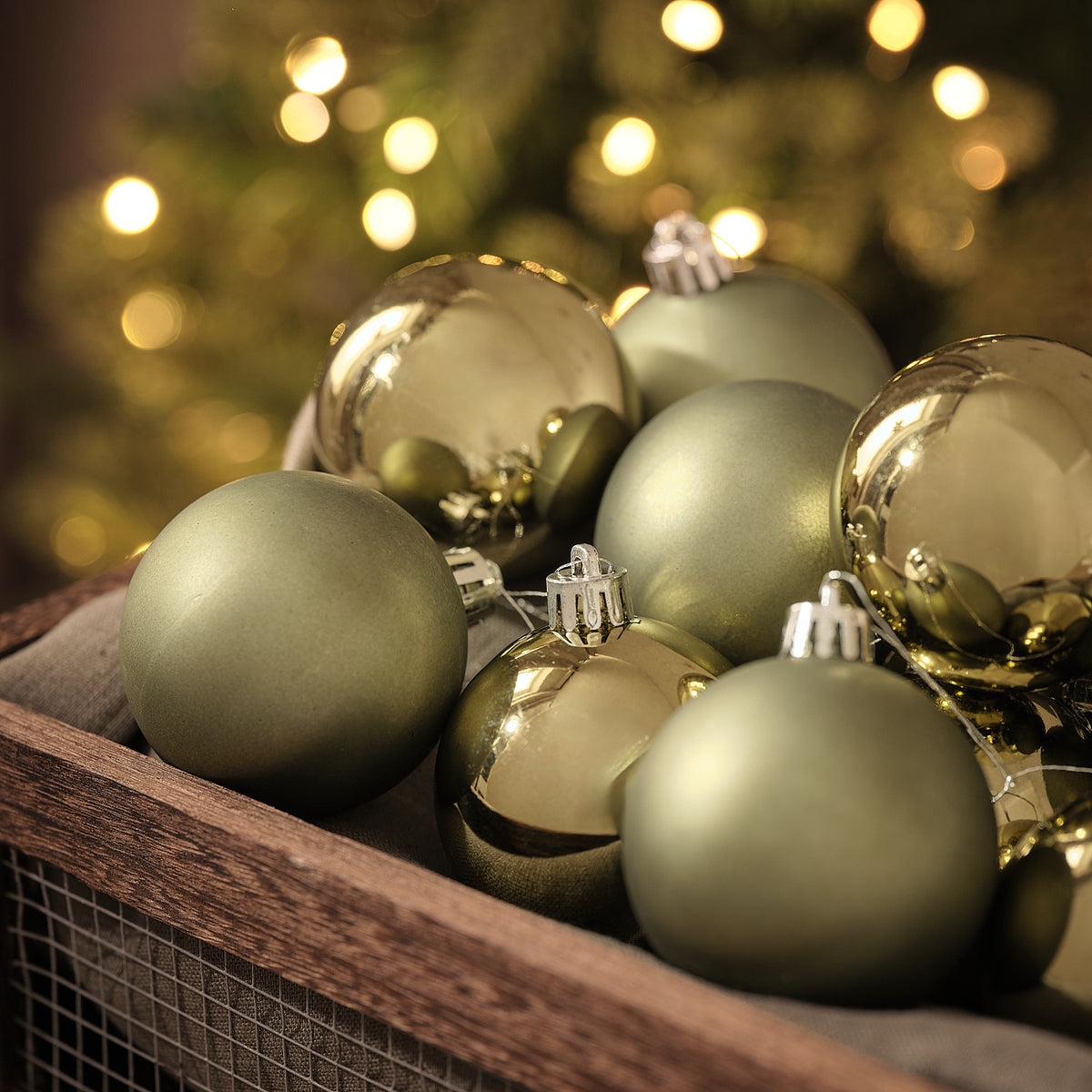 Lot de 12 Boules de Noël Vert Sauge de 6 cm