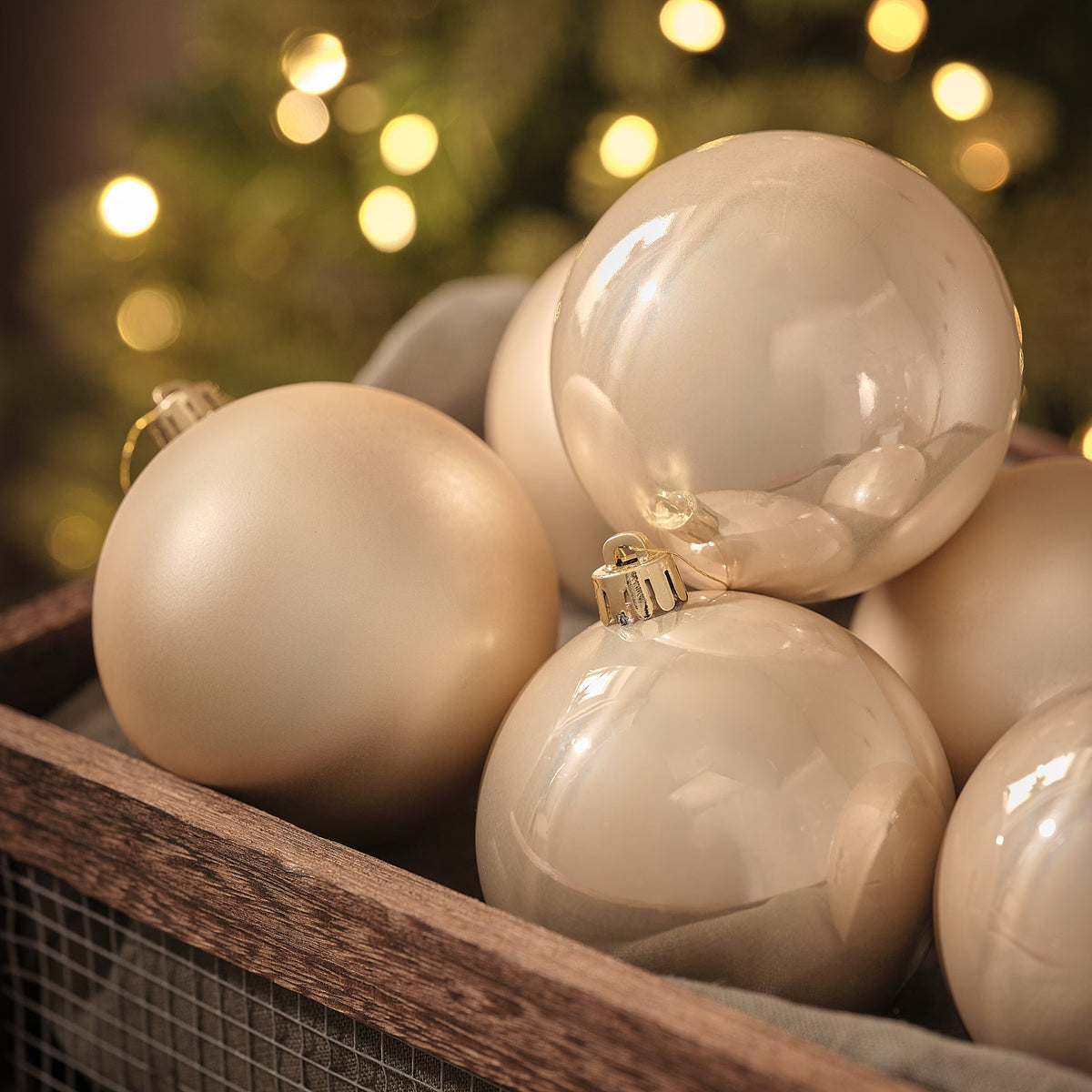 Lot de 6 Grandes Boules de Noël Doré Champagne de 8 cm