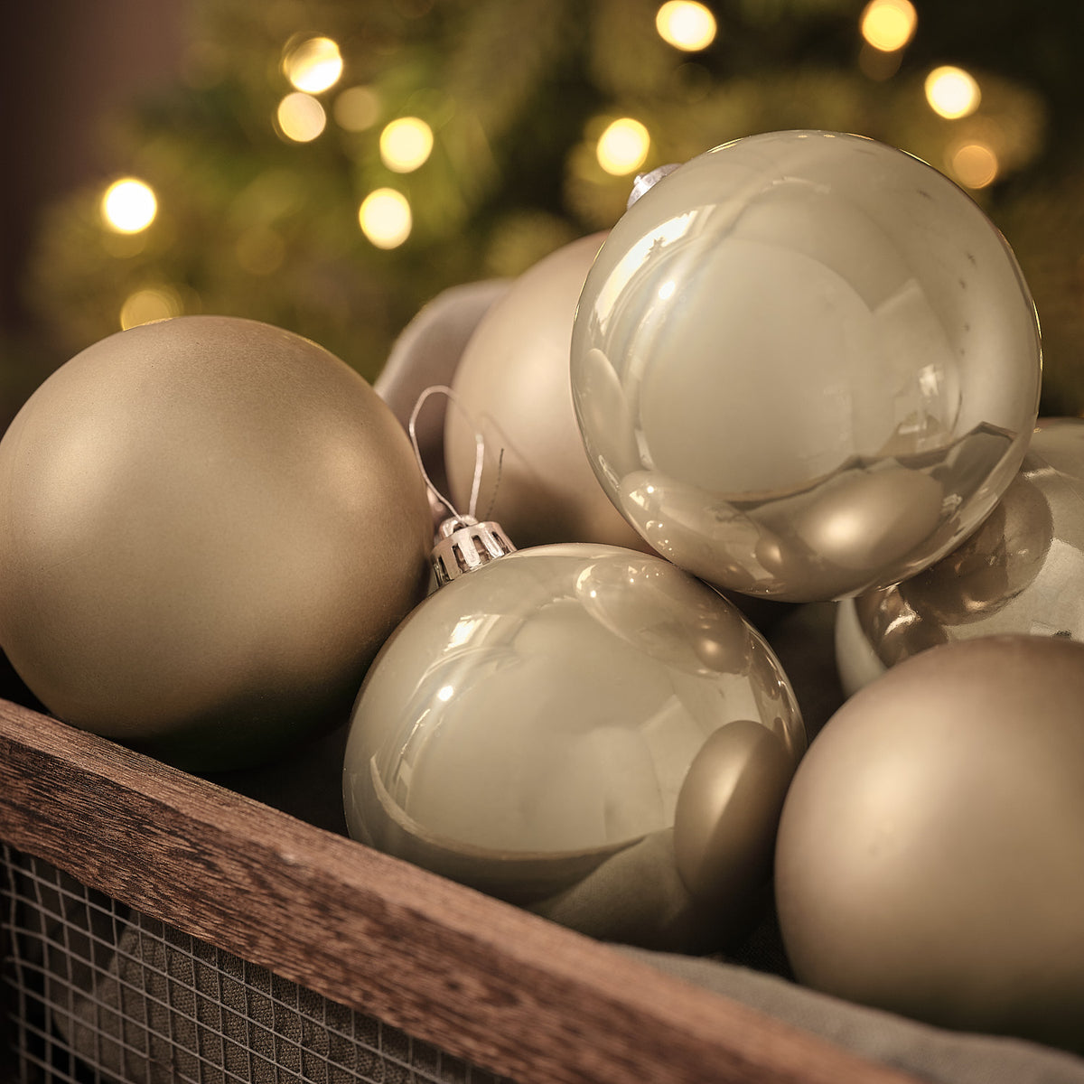 Lot de 6 Grandes Boules de Noël Bronze de 8 cm