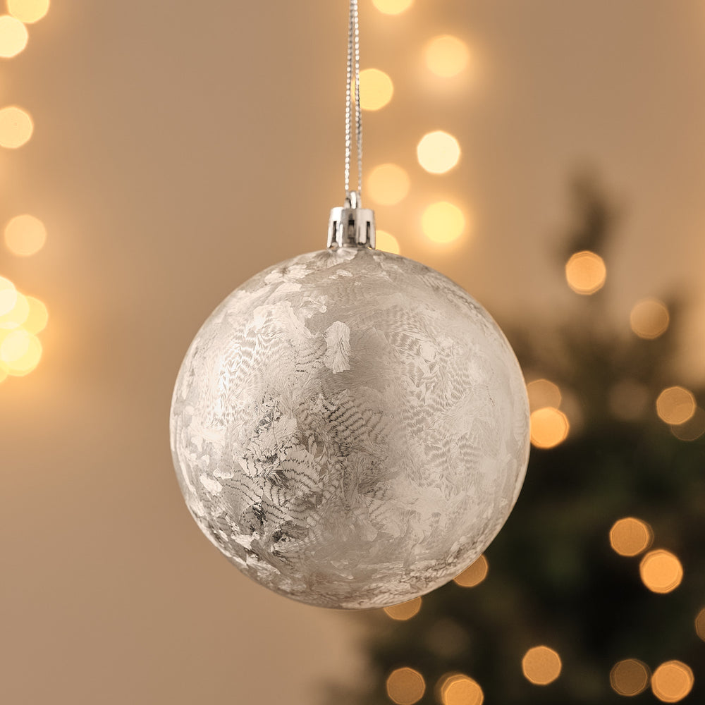 Boule de Noël Argentée Effet Givré