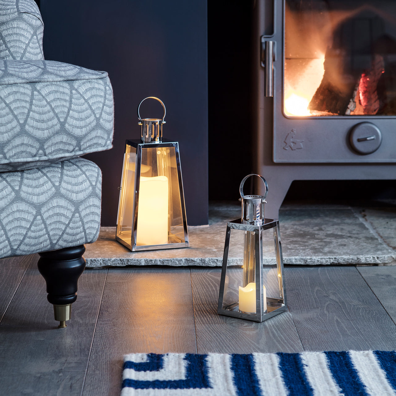 Lanterne Trapèze en Acier Inoxydable avec Bougie LED à Piles