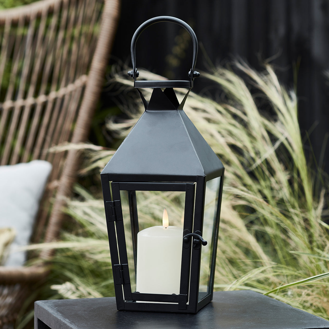 Duo de Lanternes d'Extérieur Cairns avec Bougies TruGlow®