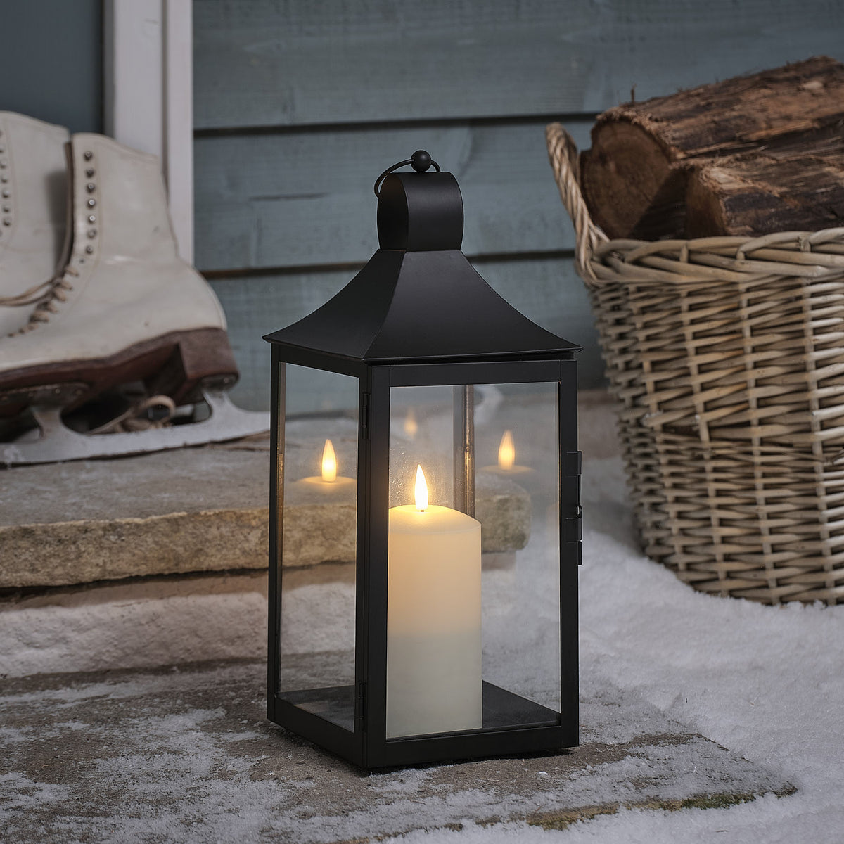 Lanterne de Jardin Albury de 34 cm avec Bougie TruGlow® et Télécommande