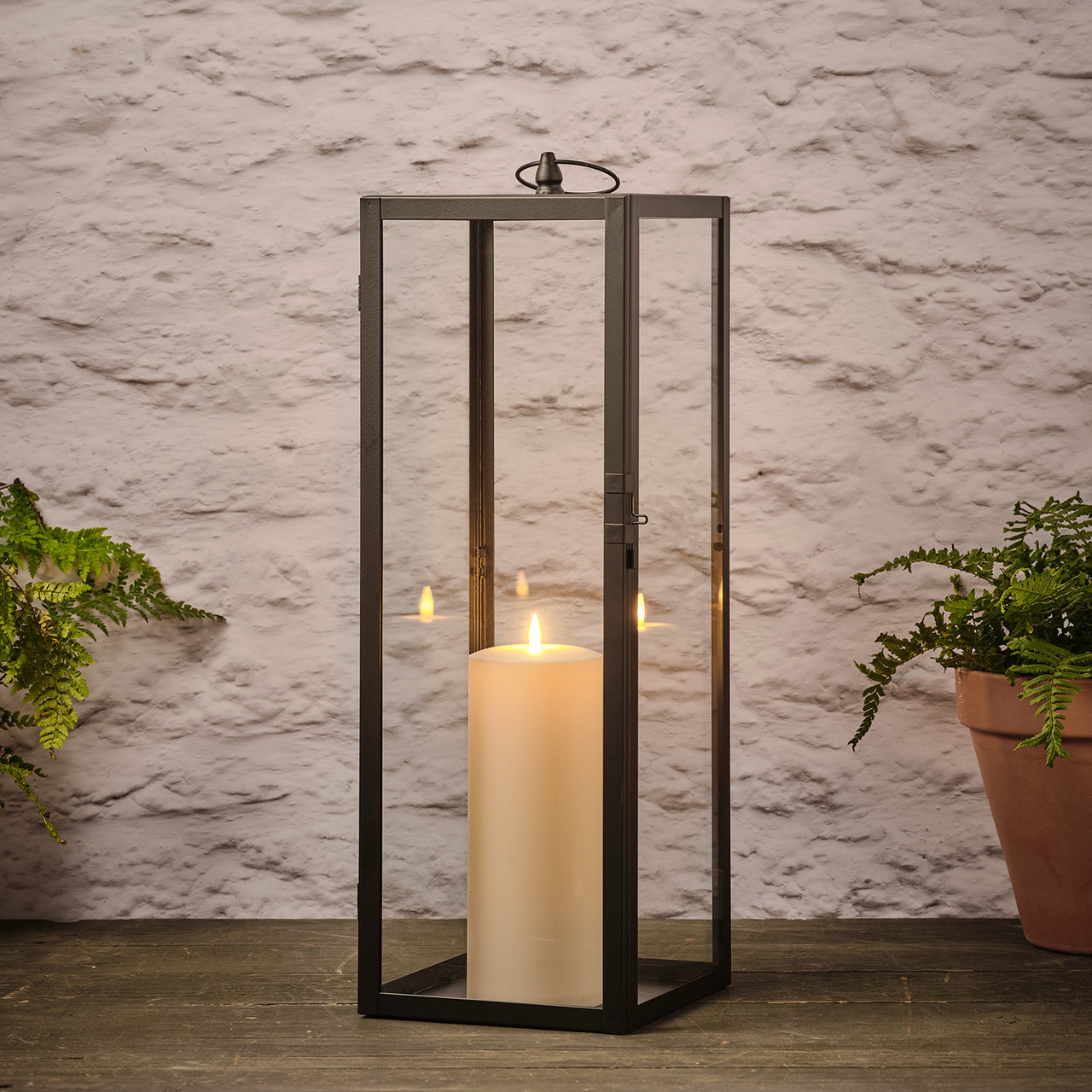 Duo de Grandes Lanternes de Jardin Bowen avec Bougies TruGlow®