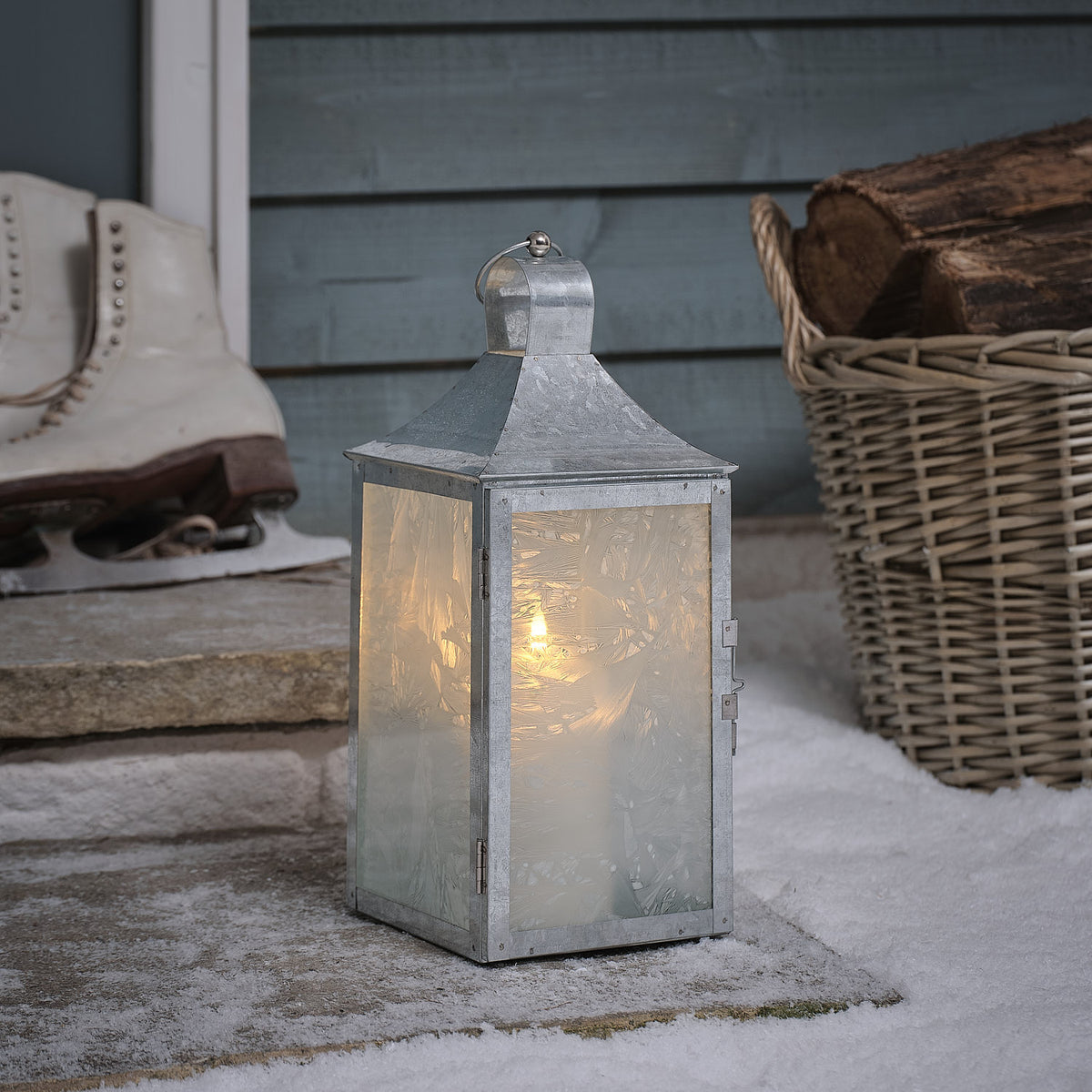 Lanterne Argentée Senja en Verre Givré avec Bougie TruGlow®