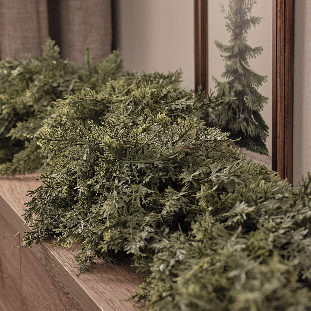 Guirlande Décorative Pré-éclairée Conifère de Noël Grand Format