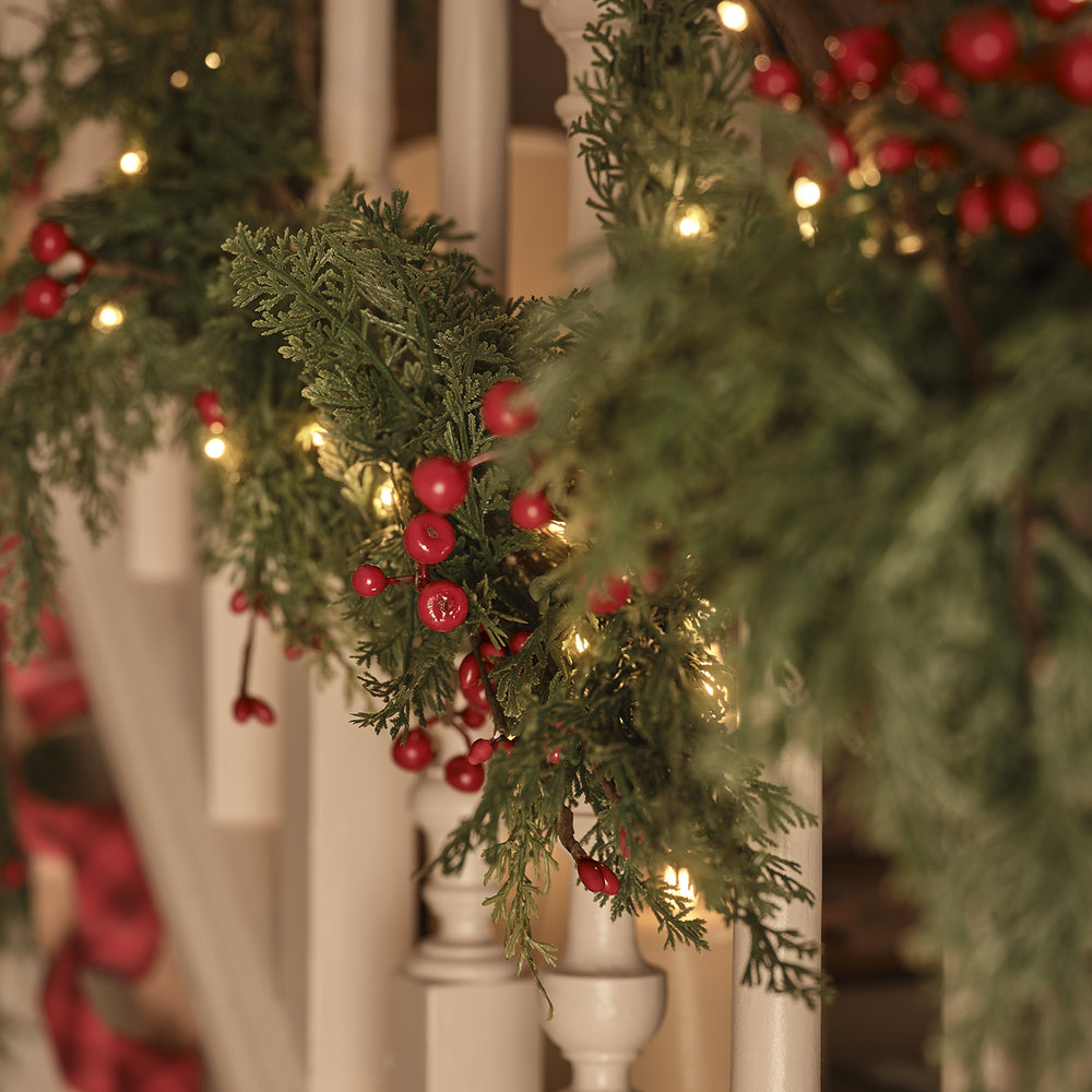 Guirlande de Noël Pré-éclairée aux Baies Rouges