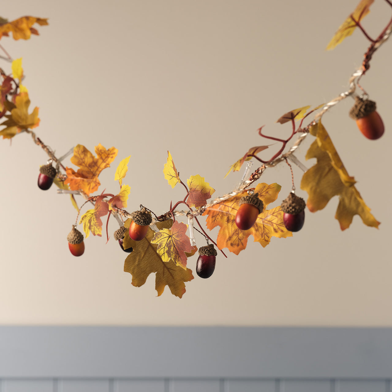 Guirlande d’Automne Pré-éclairée Feuilles et Glands de 1,8 m