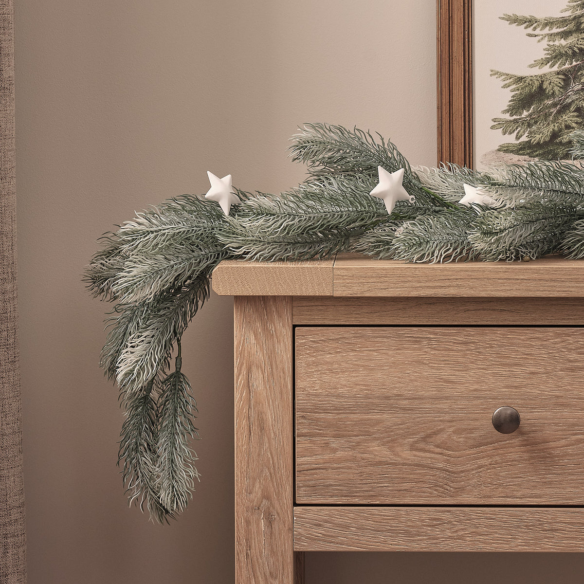 Guirlande de Noël Pré-éclairée Pin et Étoiles de 1,5 m Effet Givré
