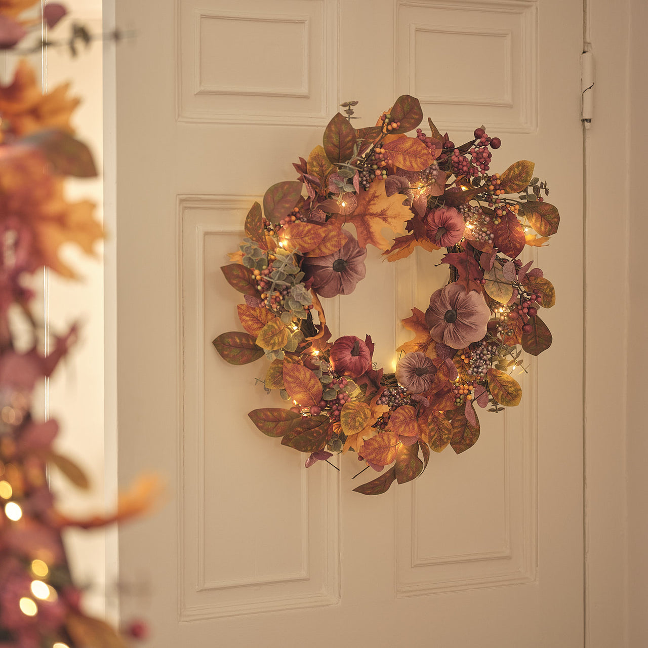 Couronne d’Automne Pré-éclairée à Citrouilles en Velours de 40 cm