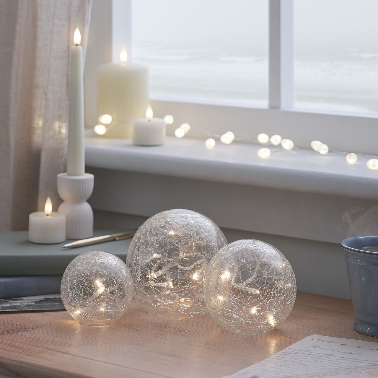 Bruno Evrard lampe boule en verre soufflé | Coucou Retro Bruno Evrard lampe boule en verre soufflé | Coucou Retro