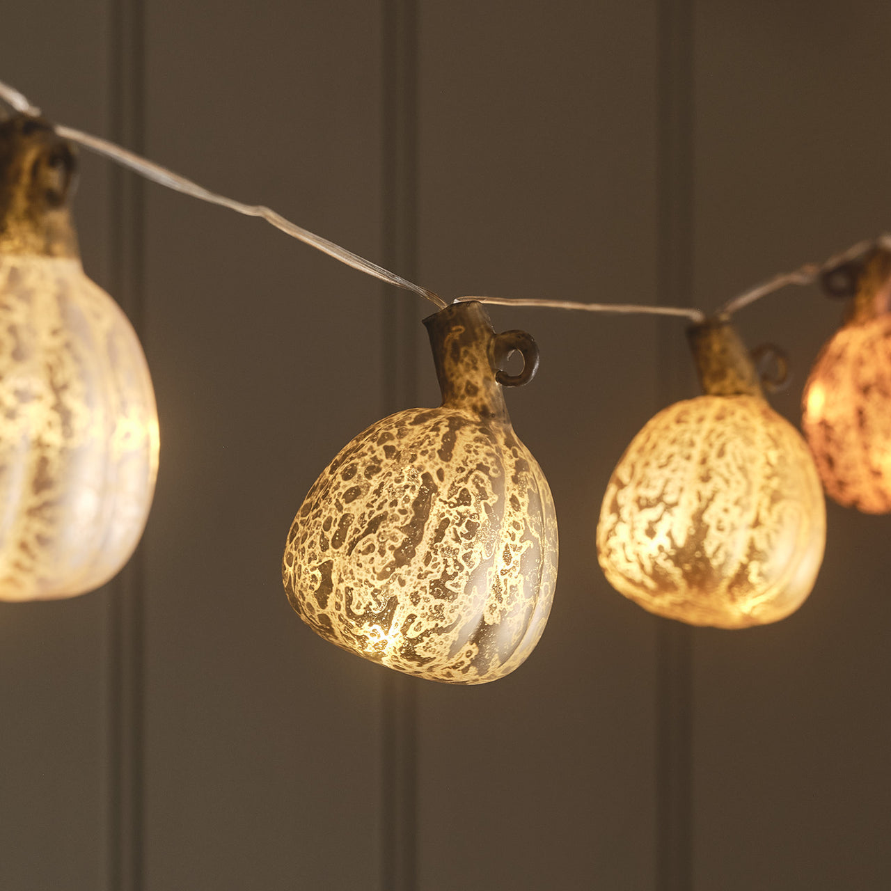 Guirlande Lumineuse à 8 Citrouilles en Verre