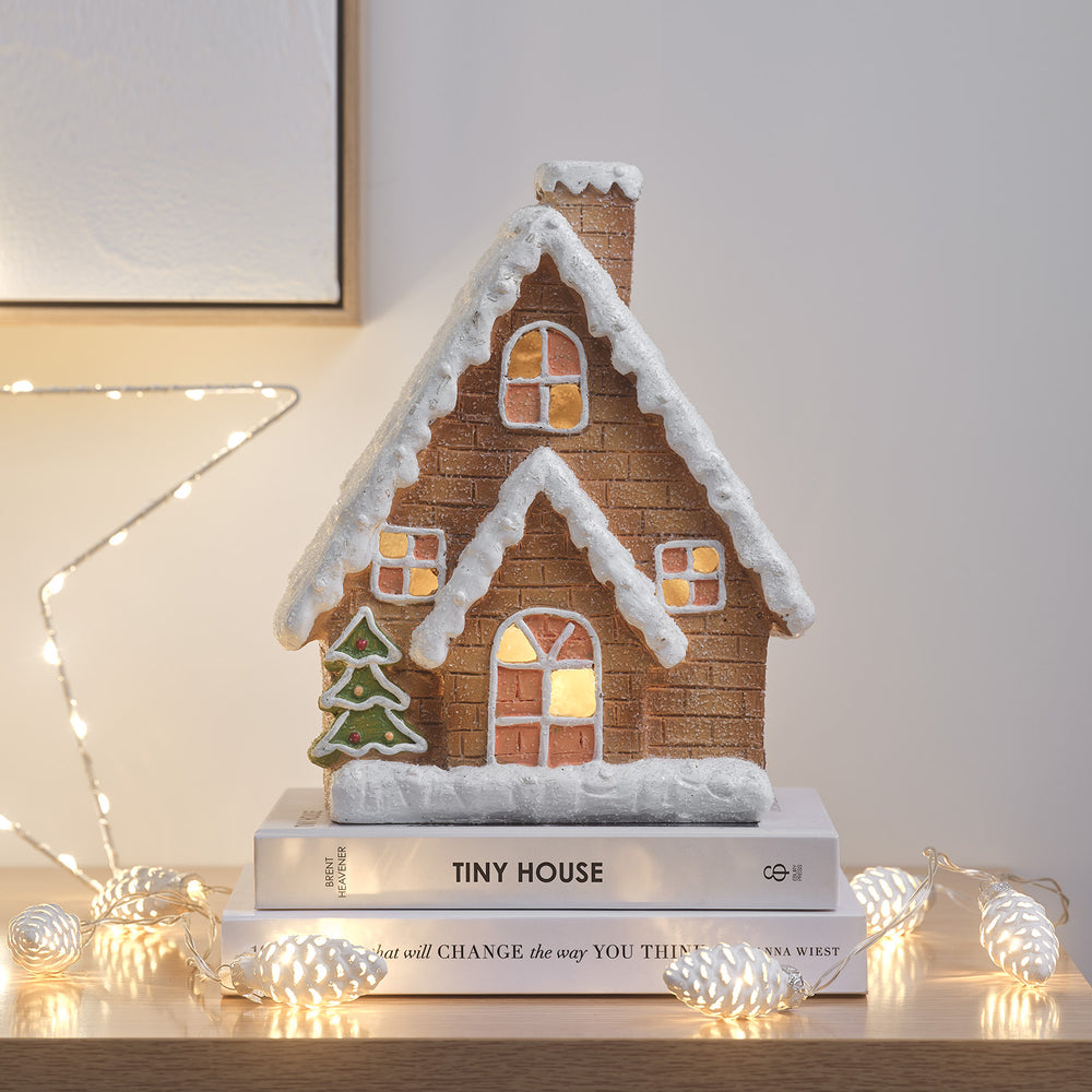 Maison Lumineuse en Pain d’Épices