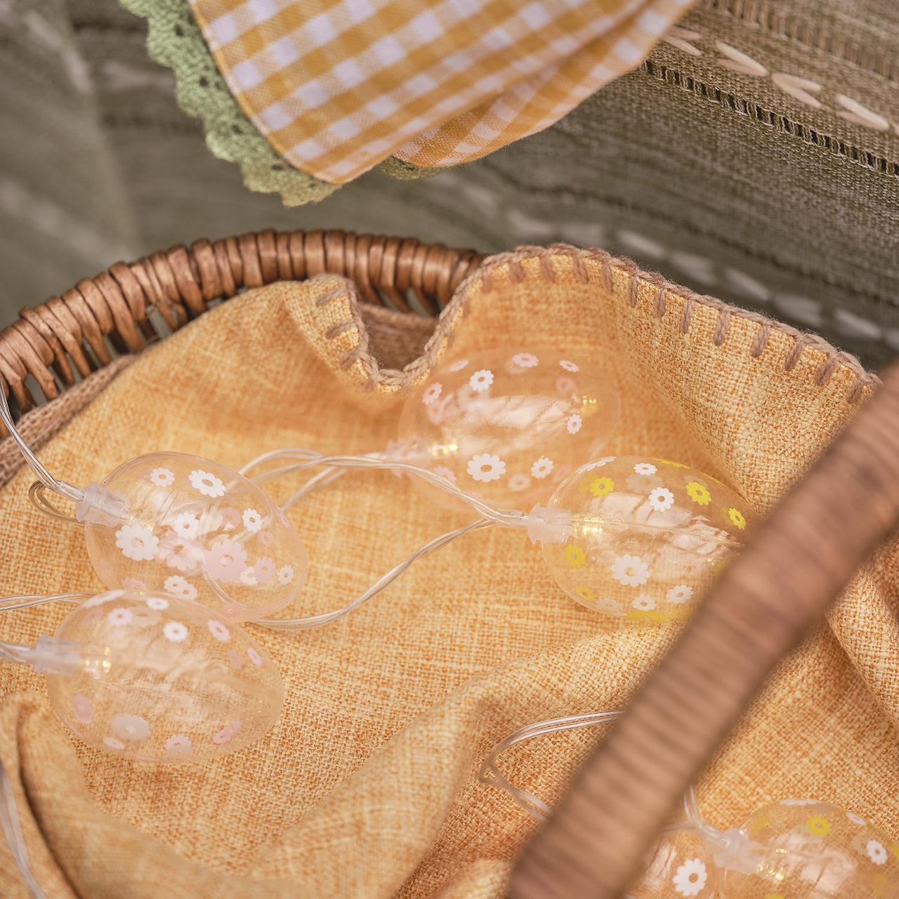 Guirlande Lumineuse à 10 Œufs de Pâques Motif Fleurs Printanières