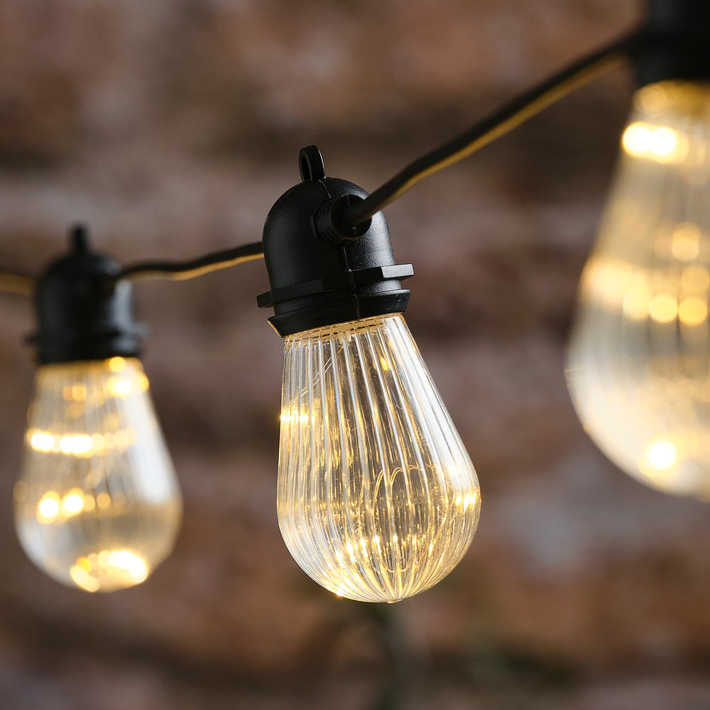 Guirlande Guinguette Micro LED à Ampoules Striées à Piles