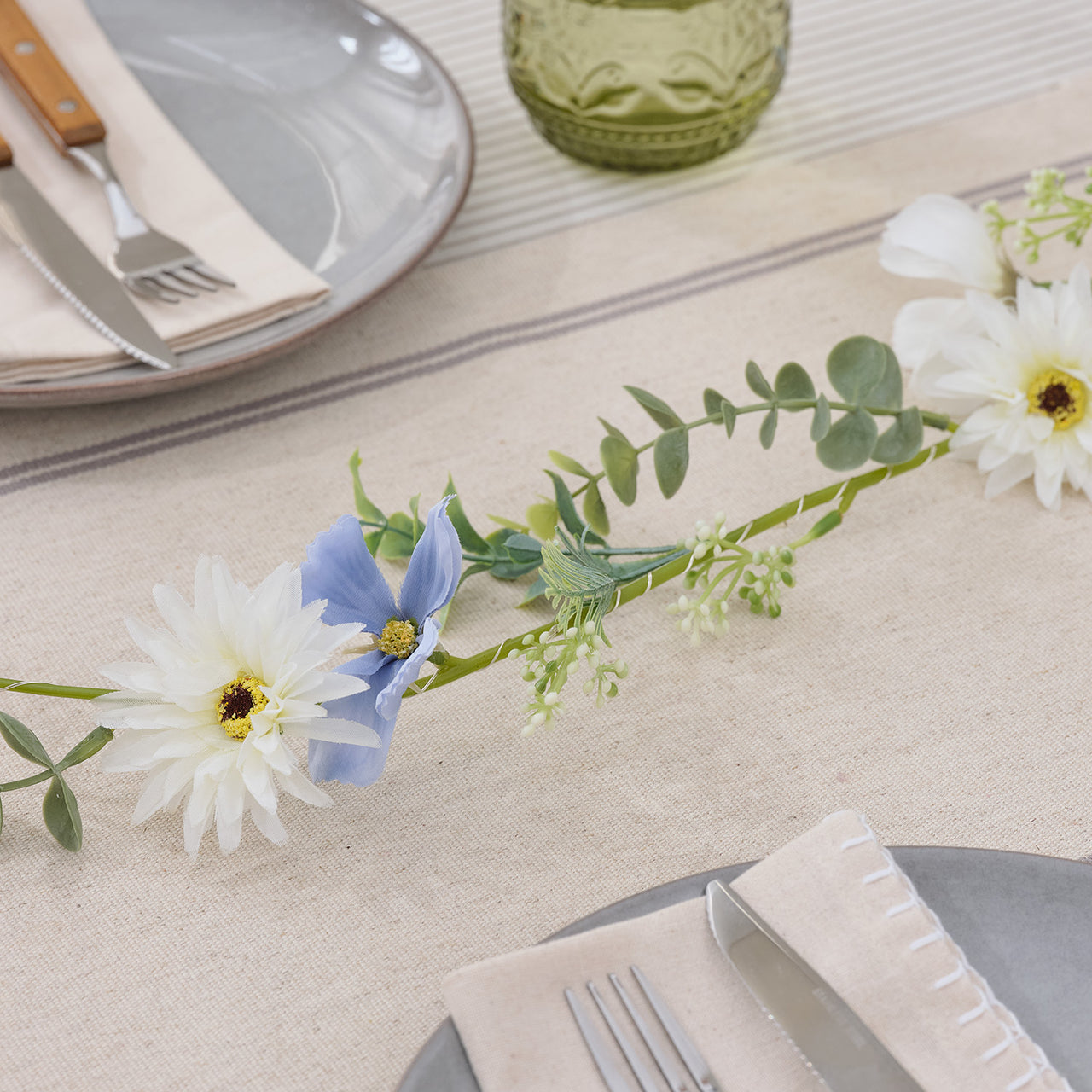 Guirlande pré-éclairée Fleurs Bleues et Blanches