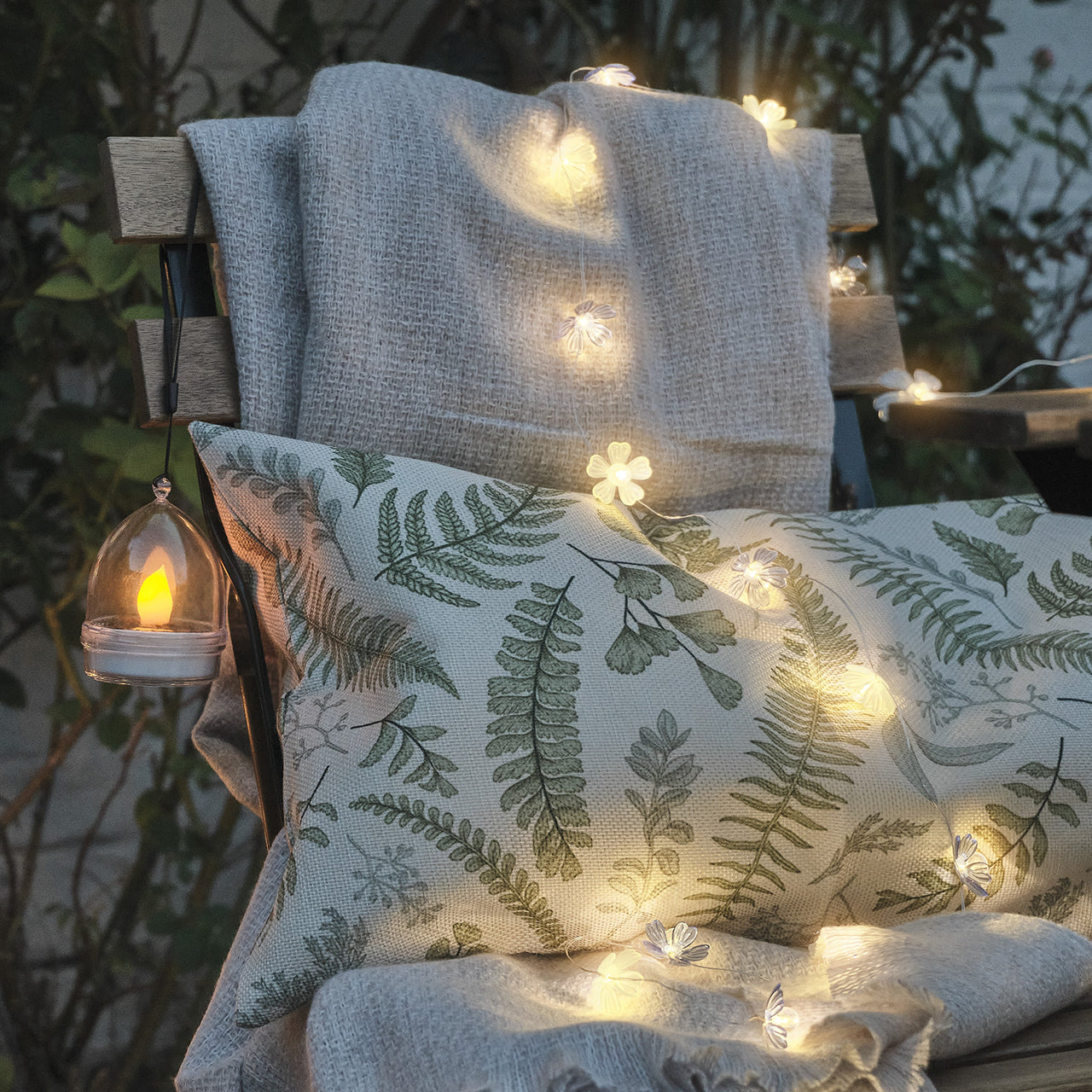 Guirlande Lumineuse Micro LED Fleurs Bleu Nuancé