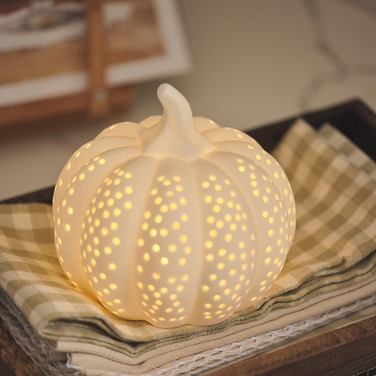 Citrouille Lumineuse en Porcelaine Blanche Mate