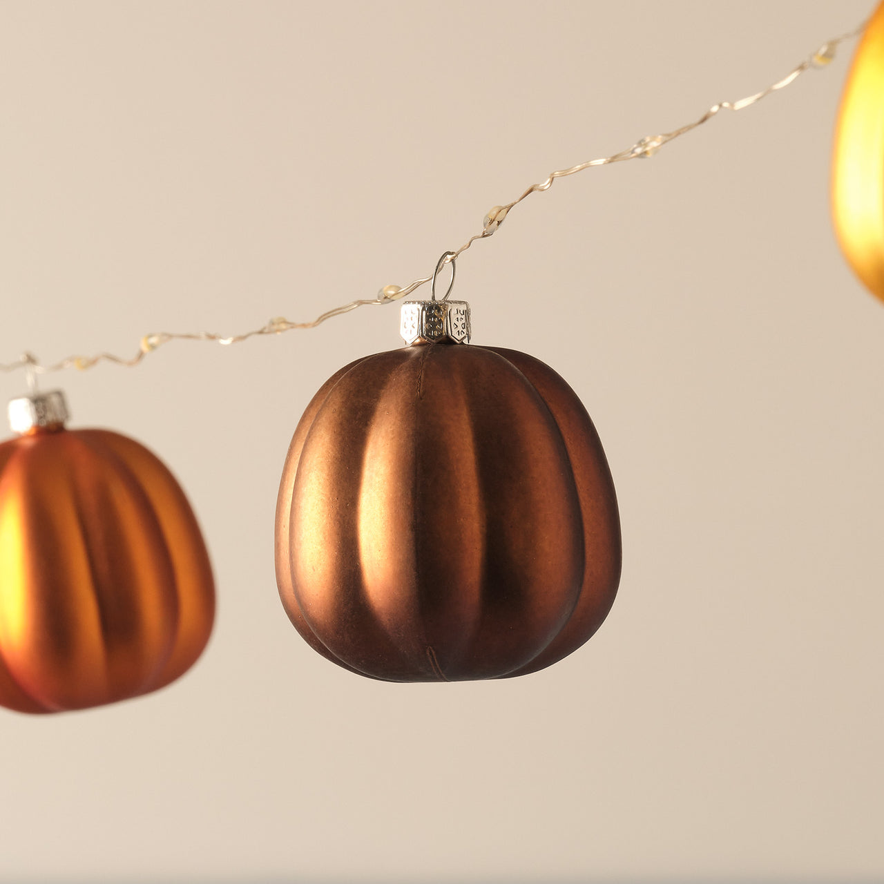 Guirlande Lumineuse Micro LED à 9 Citrouilles Métalliques