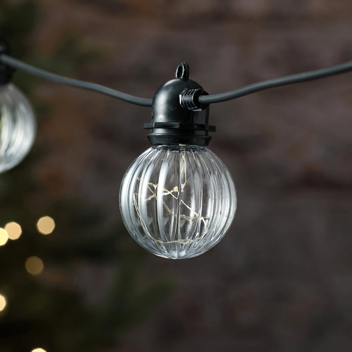 Guirlande Guinguette Micro LED d’Extérieur à 10 Globes Cannelés