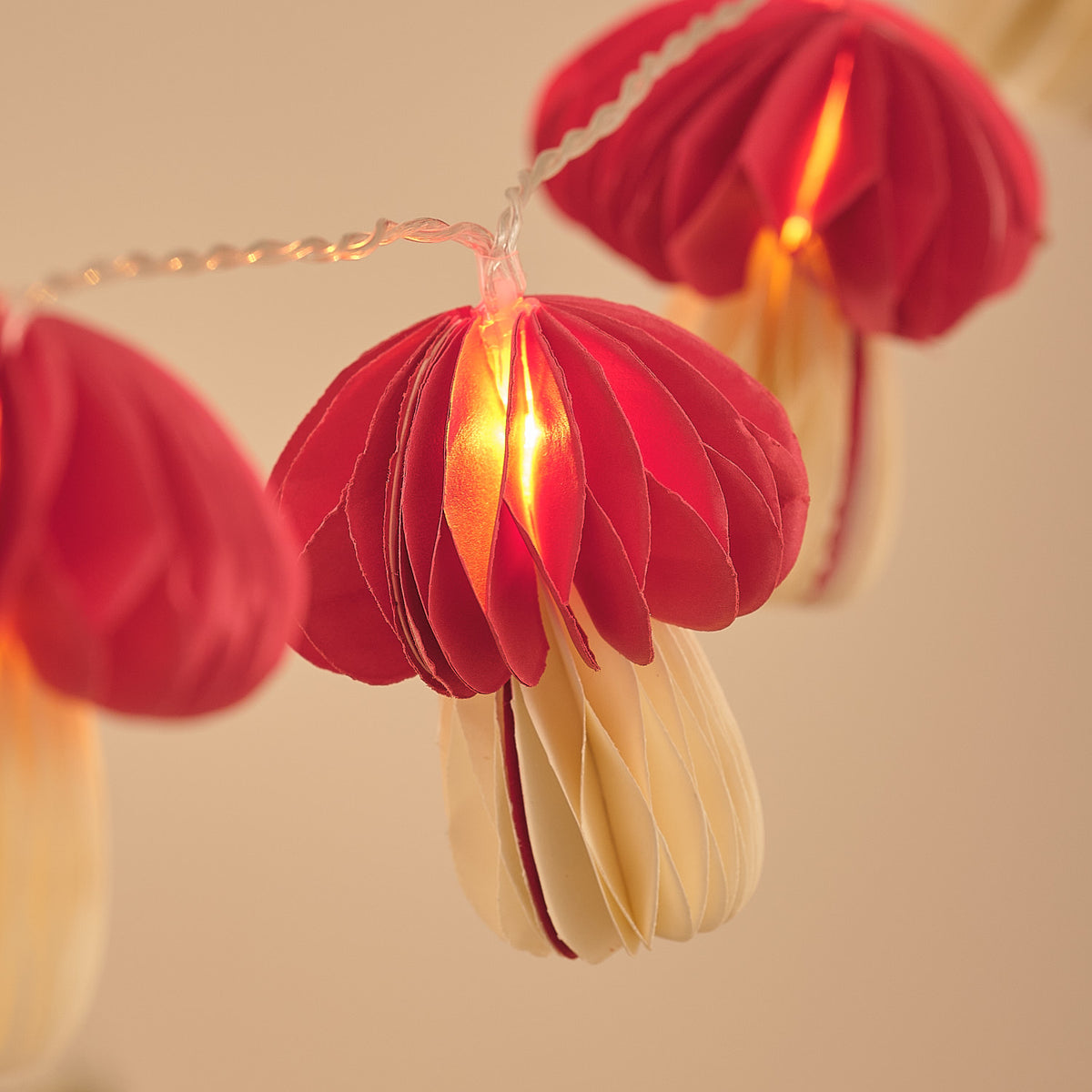 Guirlande Lumineuse à 10 Champignons en Papier