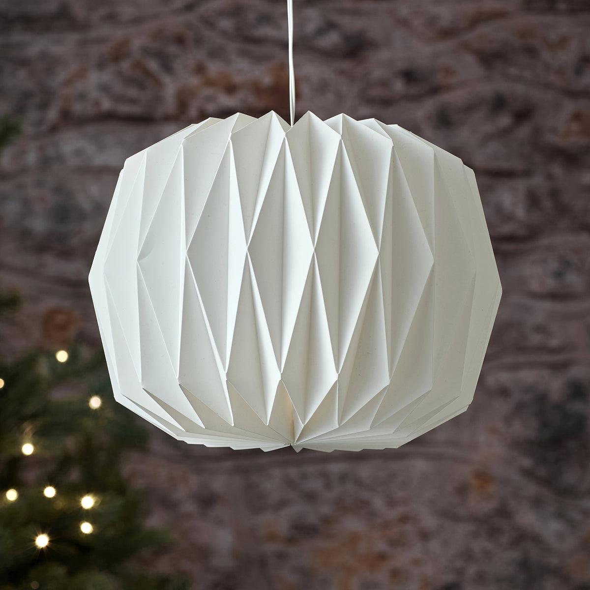 Suspension Lumineuse en Papier d’Extérieur à Piles