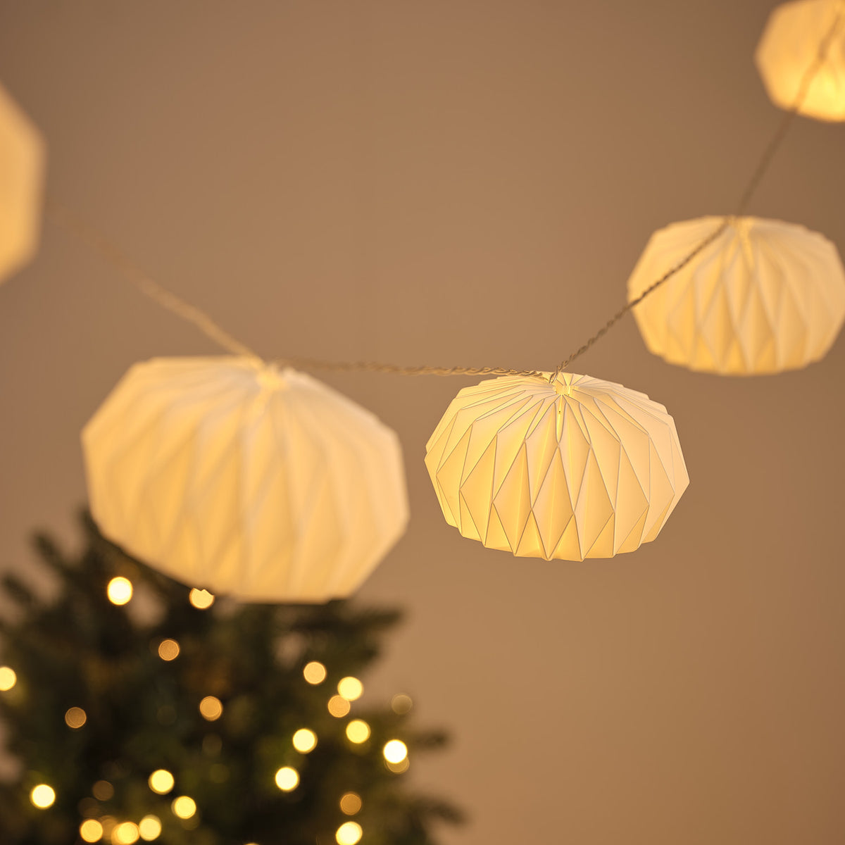 Guirlande Lumineuse d’Extérieur à 10 Lanternes en Papier