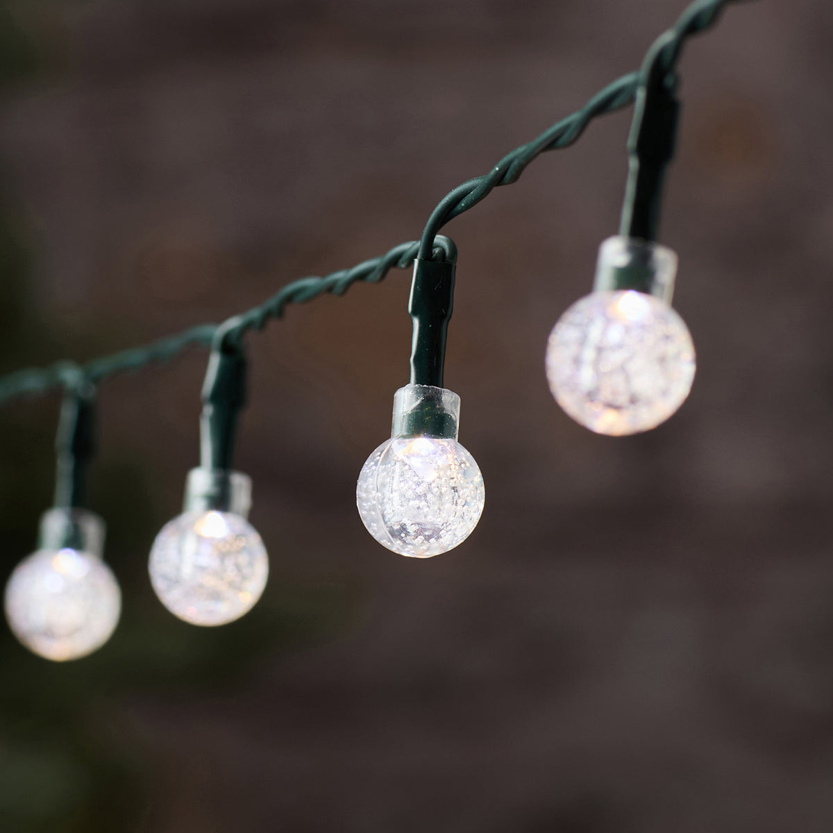 Guirlande Lumineuse d’Extérieur à 50 Baies Bulles Bicolores sur Câble Vert