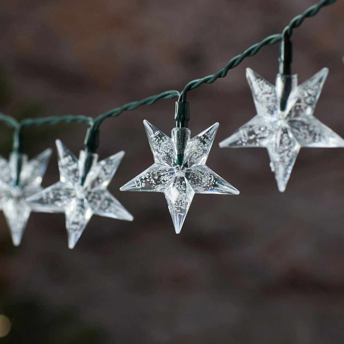 Guirlande Lumineuse d’Extérieur à 50 Étoiles Bulles Bicolores sur Câble Vert